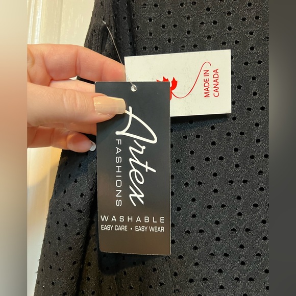 Artes Shift/Swing Dress- Black Eyelet - Picture 3 of 6